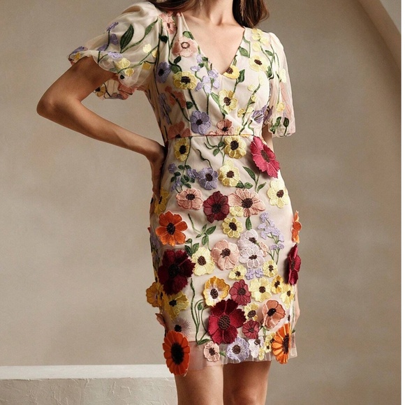 Classic Colorful Floral Applique Puff Sleeve Fitted Mini Dress - Picture 2 of 5